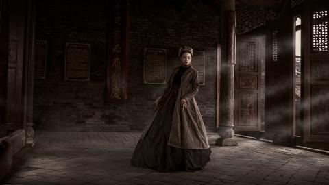 手动添加丁达尔效果{蒙版应用}